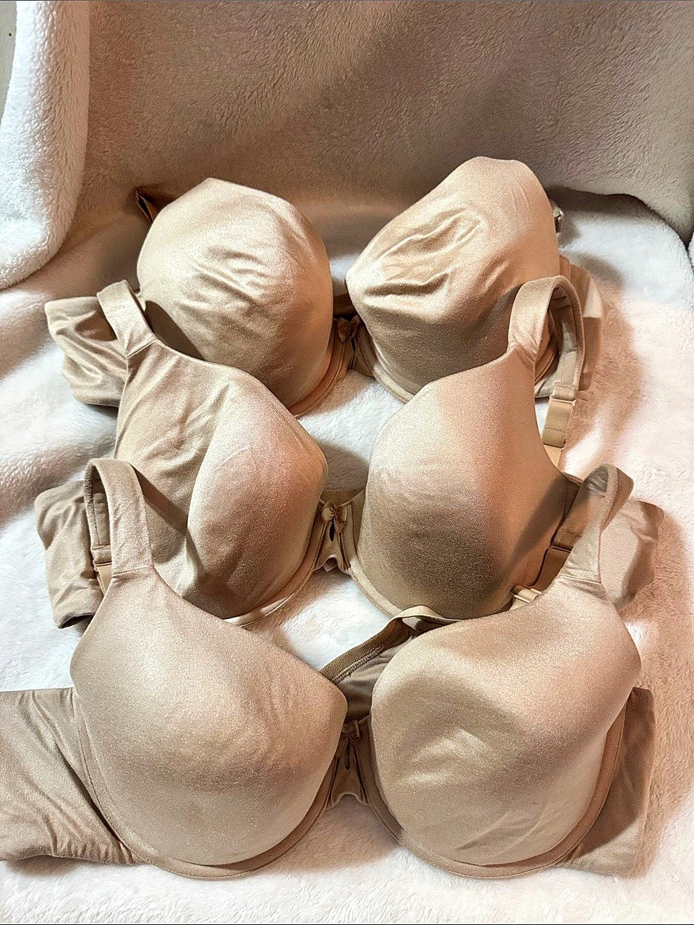 Cacique Lightly Lined T-Shirt Bra 42B Beige Lot